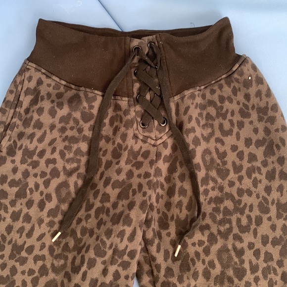 Victoria’s Secret cheetah print cougar print joggers - Picture 2 of 4